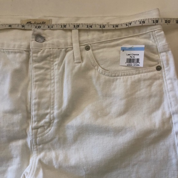 Madewell Relaxed Denim Button Fly Raw Hem Denim Shorts Size 32 - Picture 10 of 14